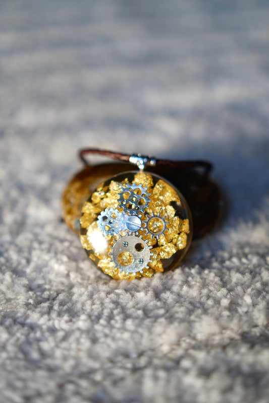 CLOCK WORK SILVER RESIN PENDANT