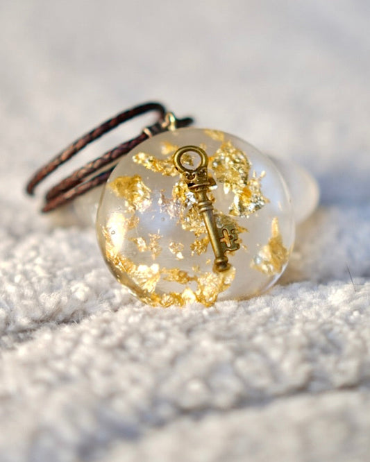 BRONZE KEY RESIN PENDANT