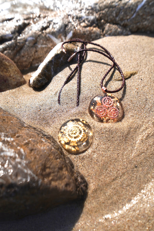 Resin Keepsakes: Turning a Memory Into Wearable Art
