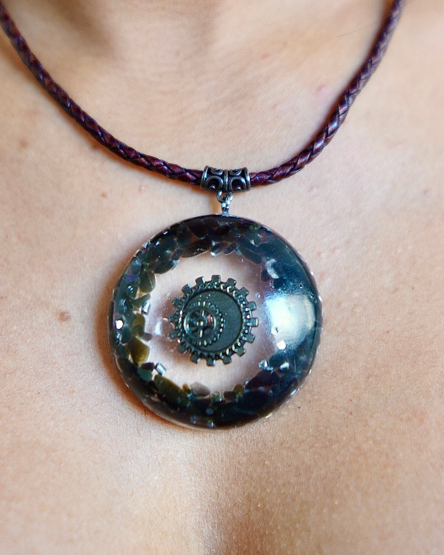 ORGONE OBSIDIAN GUNMETAL PENDANT