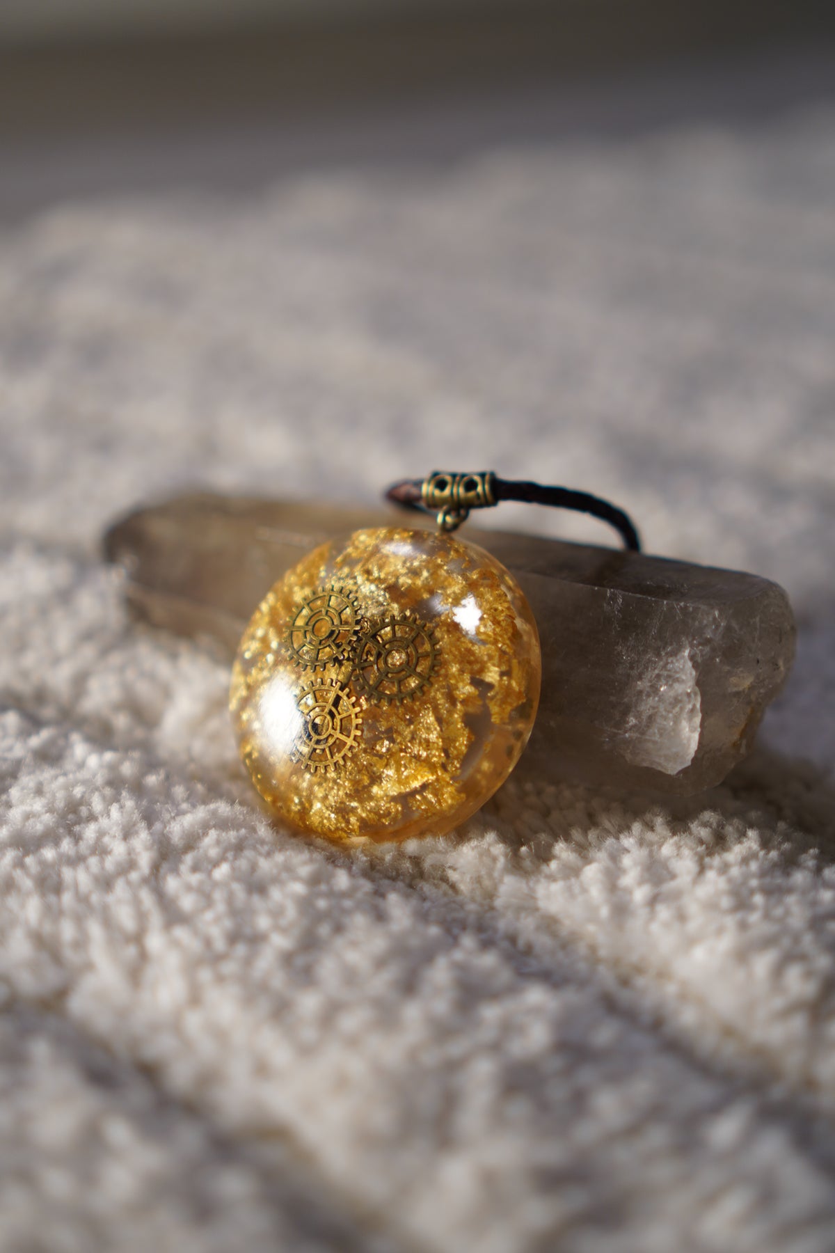 CLOCK WORK BRONZE RESIN PENDANT