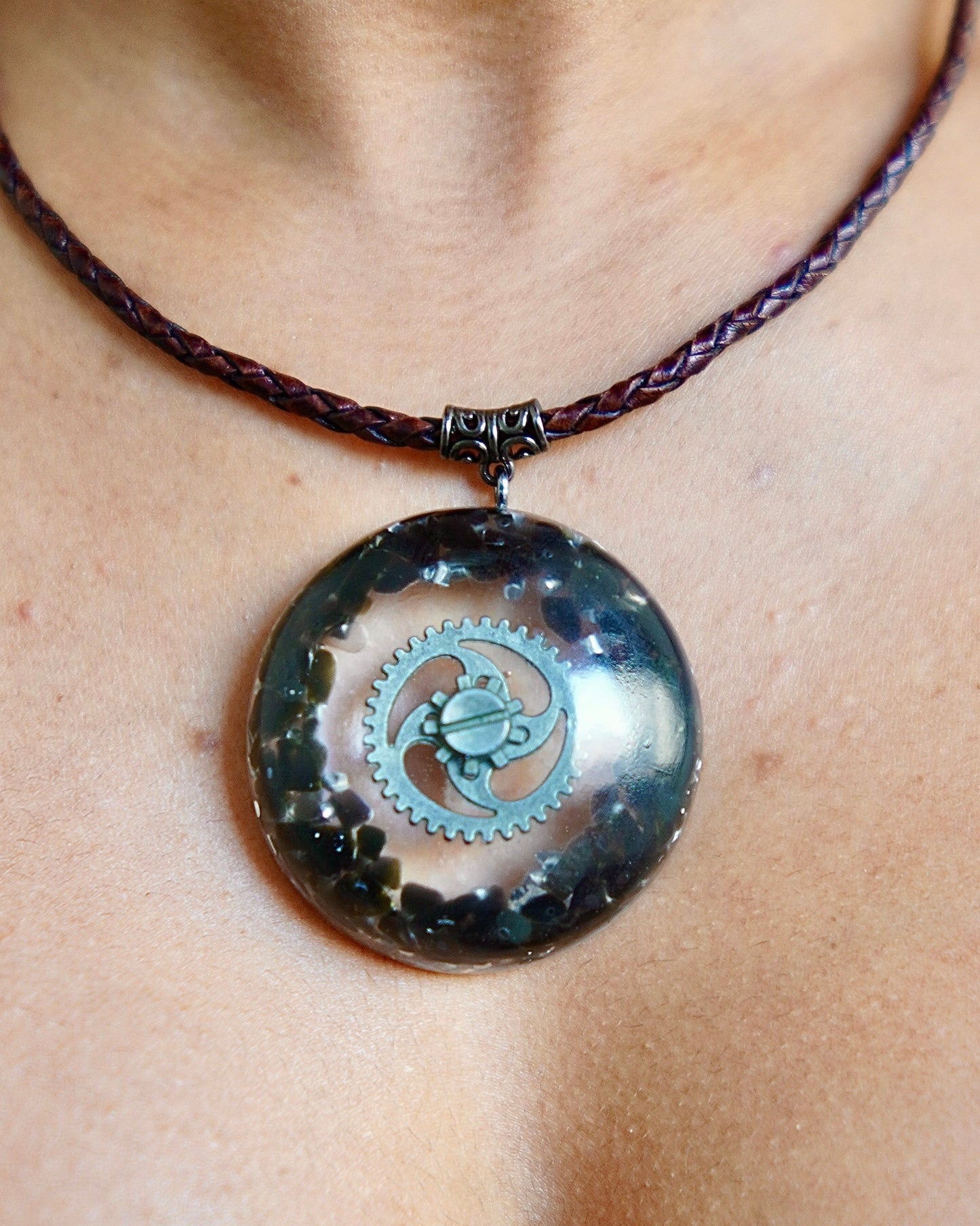 ORGONE OBSIDIAN GUNMETAL PENDANT