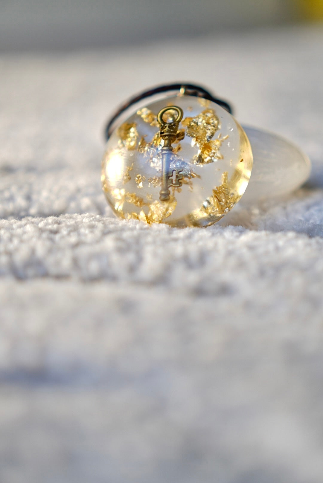 BRONZE KEY RESIN PENDANT