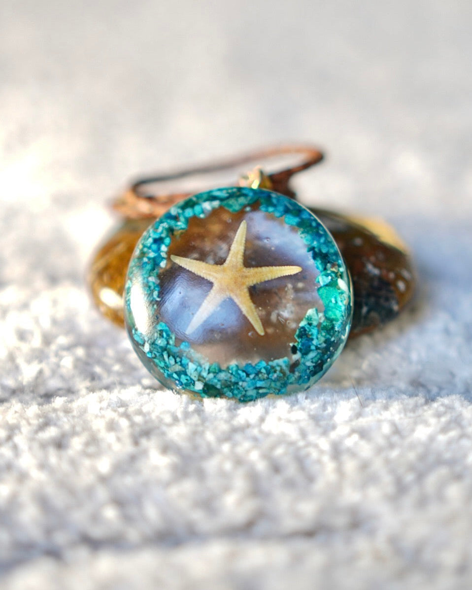 MY SHAYLA TURQUOISE RESIN PENDANT