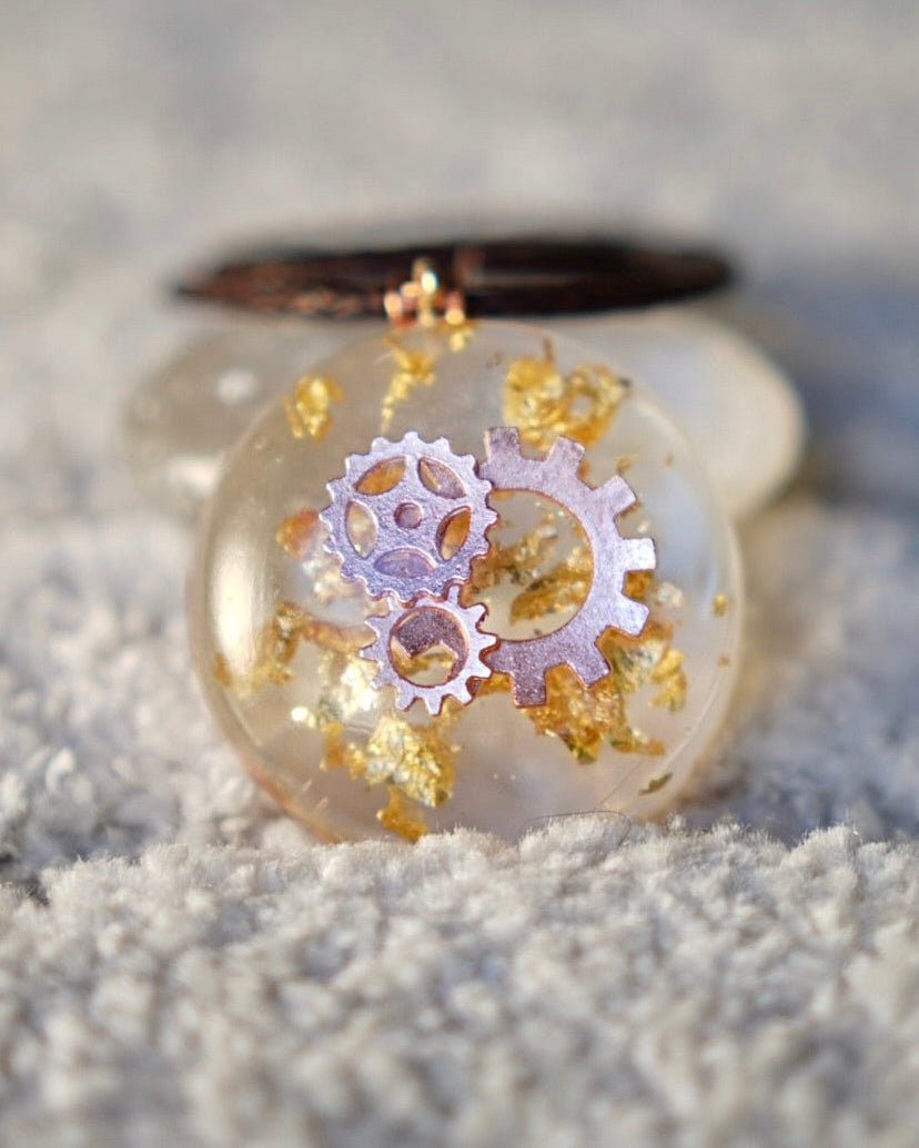ROSE GOLD STEAMPUNK RESIN PENDANT