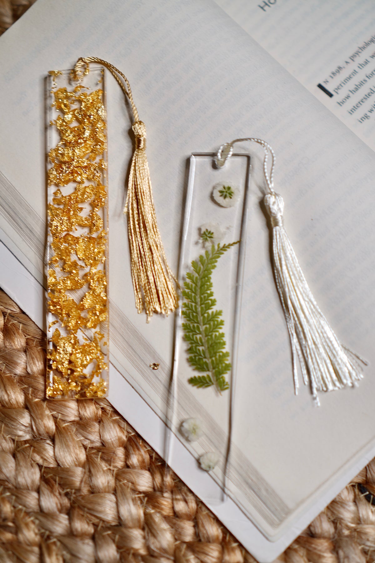Resin Writing Pen & Bookmark Set