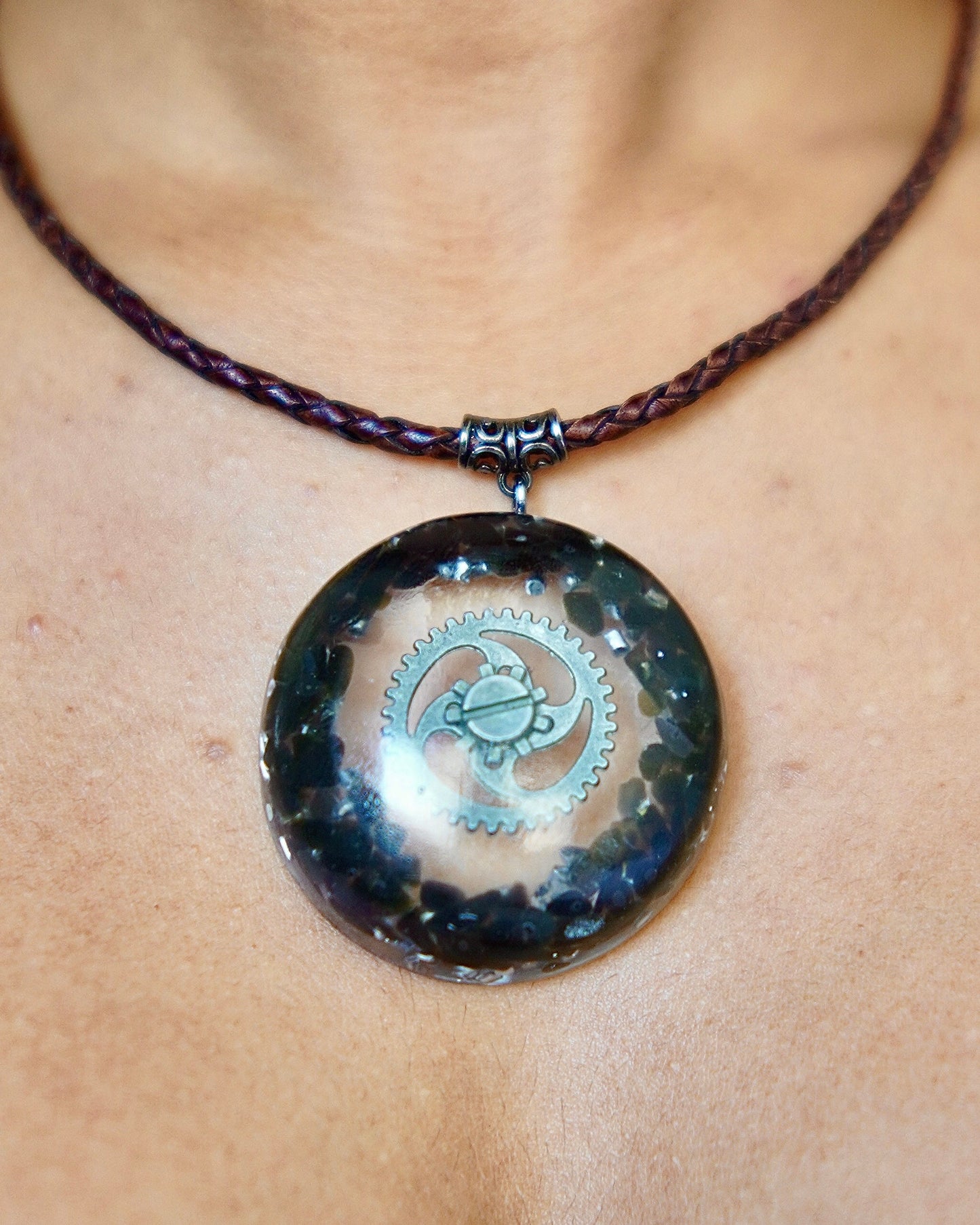 ORGONE OBSIDIAN GUNMETAL PENDANT
