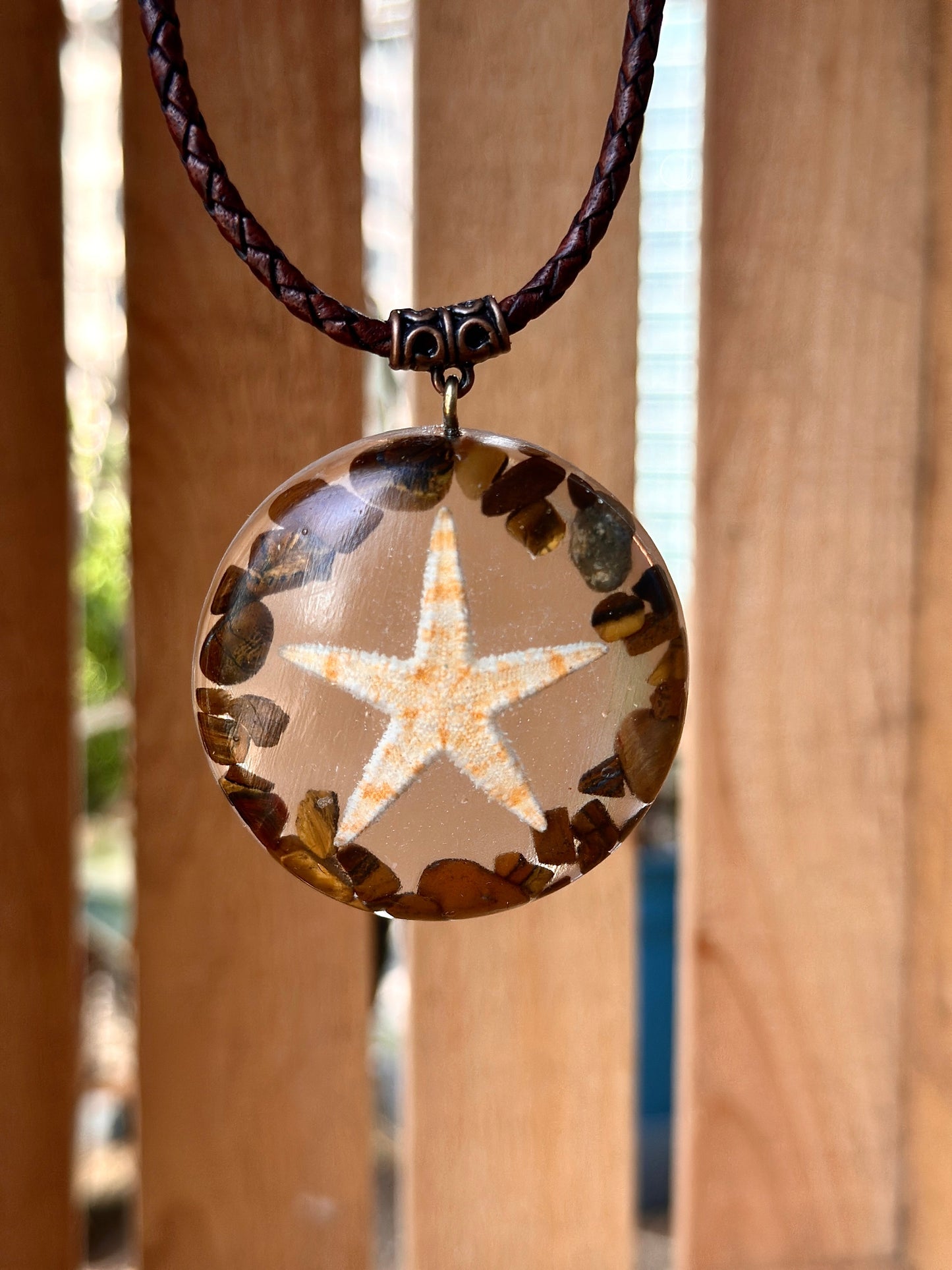 TIGER'S EYE STAR RESIN PENDANT