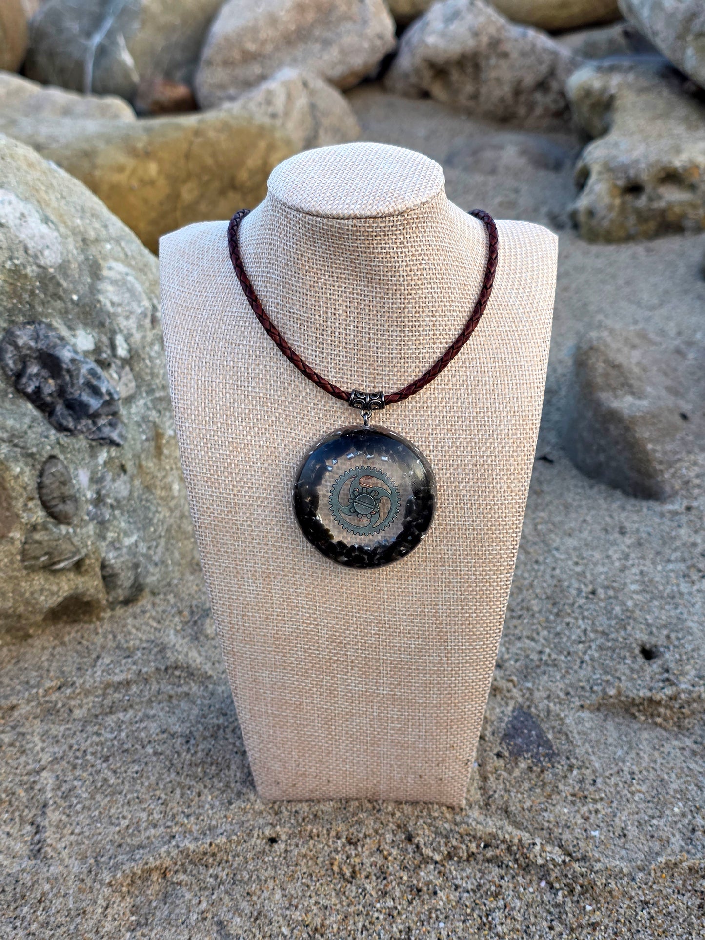 ORGONE OBSIDIAN GUNMETAL PENDANT